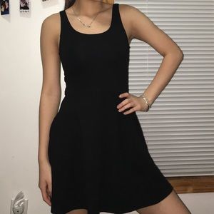 H&M Classic Dress